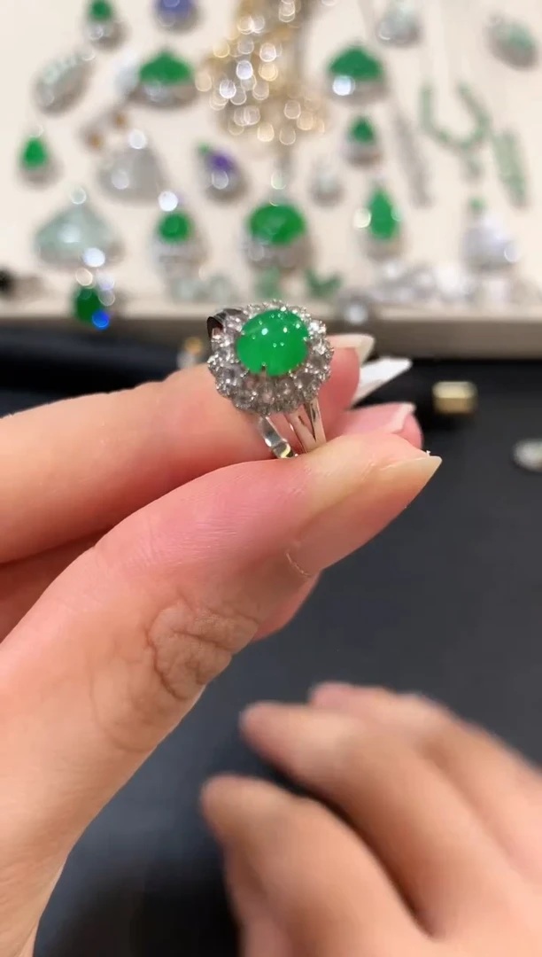 翡翠戒指18K金镶嵌b93