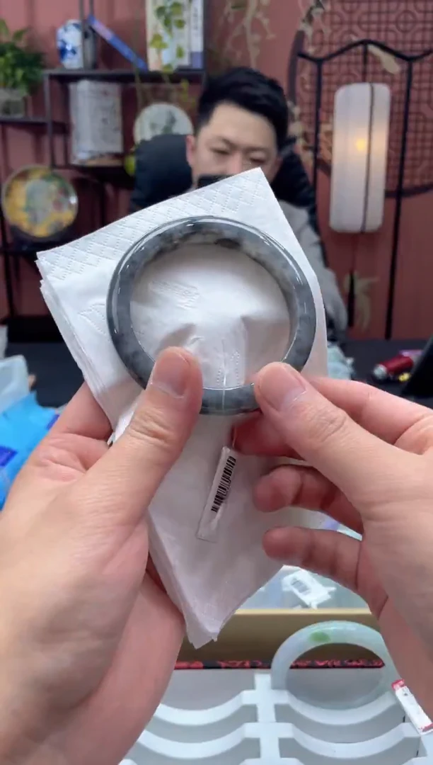 未镶嵌手镯翡翠00005882