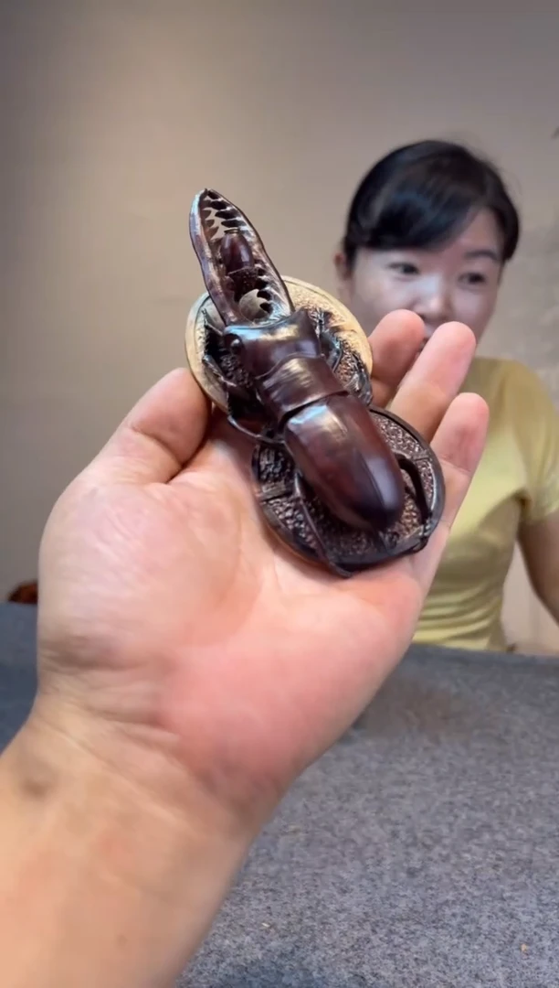 檀香紫檀（小叶紫檀）小叶紫檀