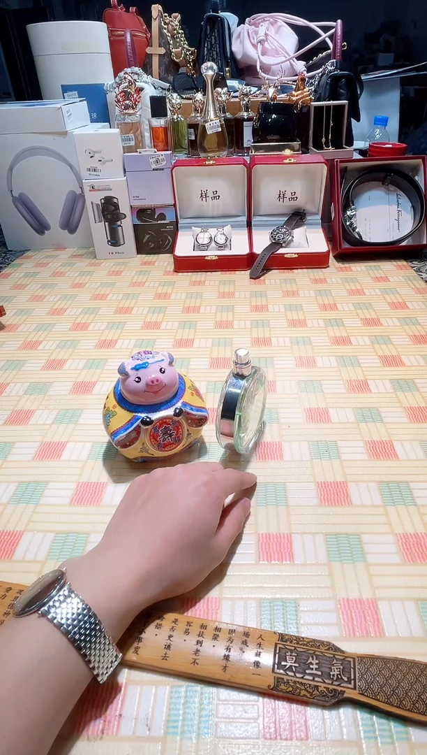 瓷片瓷器 库房到期 全部地板价@@1