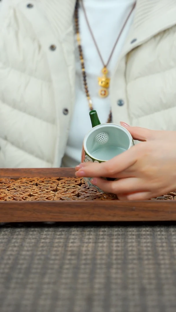 11留器茶斋高货瓷器@@LQ4777