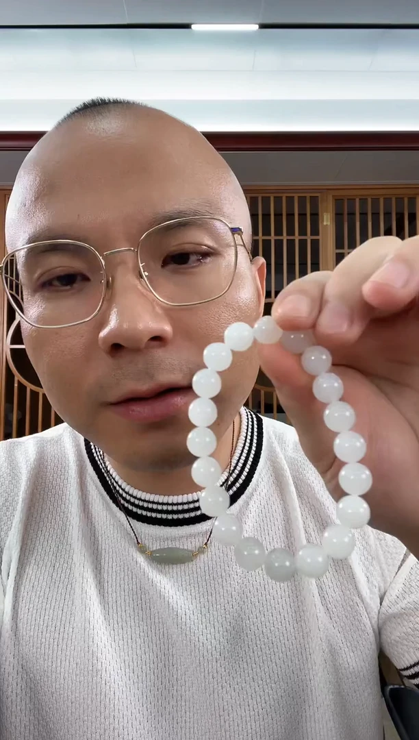 未镶嵌手串和田玉卡10新疆黑山 圆珠 多样性发一