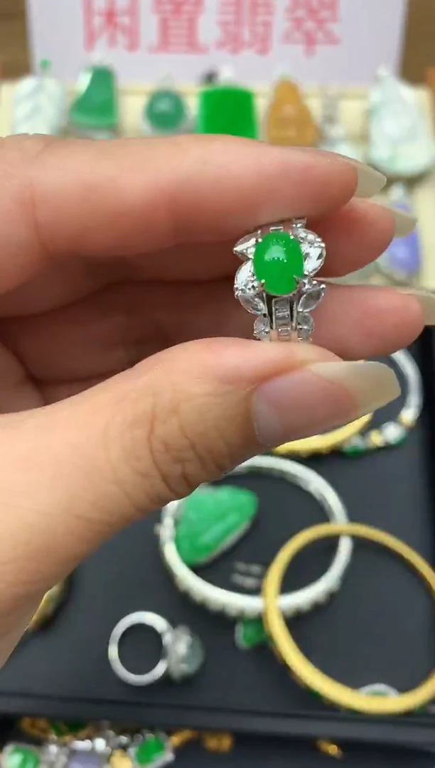 18K金镶嵌戒指翡翠603-中国好珍宝