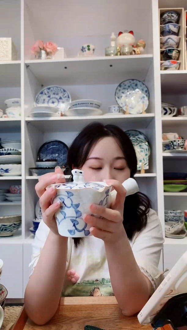 陶瓷兔子唐草急须壶