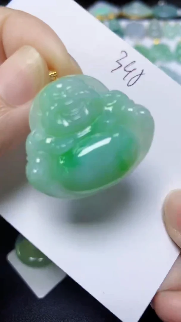 翡翠18K金镶嵌颈饰天然自然緬甸A貨翡翠