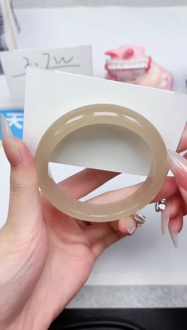 石英质玉手镯未镶嵌359-61.2