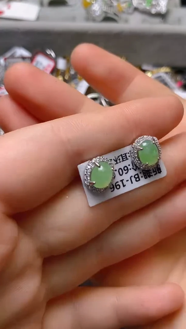 银S925镶嵌戒指翡翠百内无证书