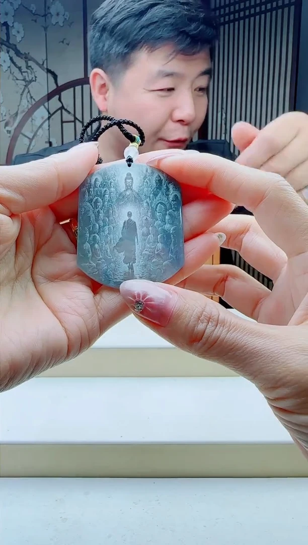 颈饰未镶嵌翡翠1