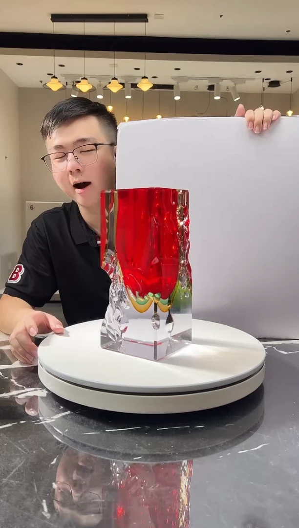 摆件巴比特美学 红色时间的边缘