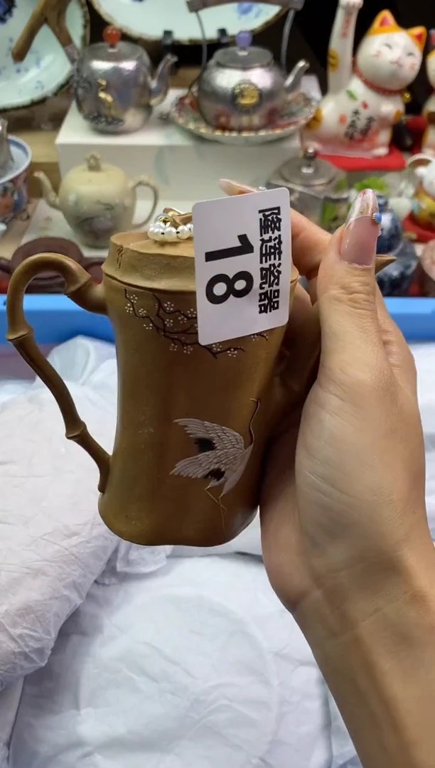 【闪购商品】瓷片隆莲瓷器欢迎大家