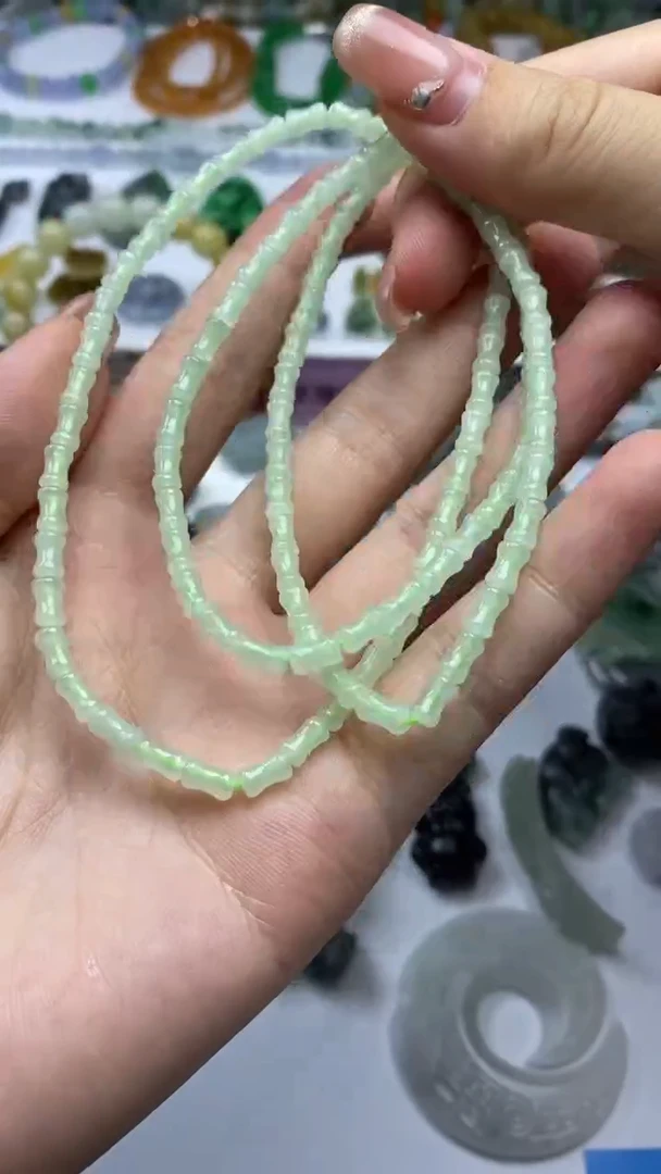 未镶嵌定制翡翠毛货定制不退不换