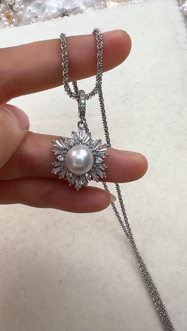 【闪购商品】淡水珍珠颈饰合金银色雪花