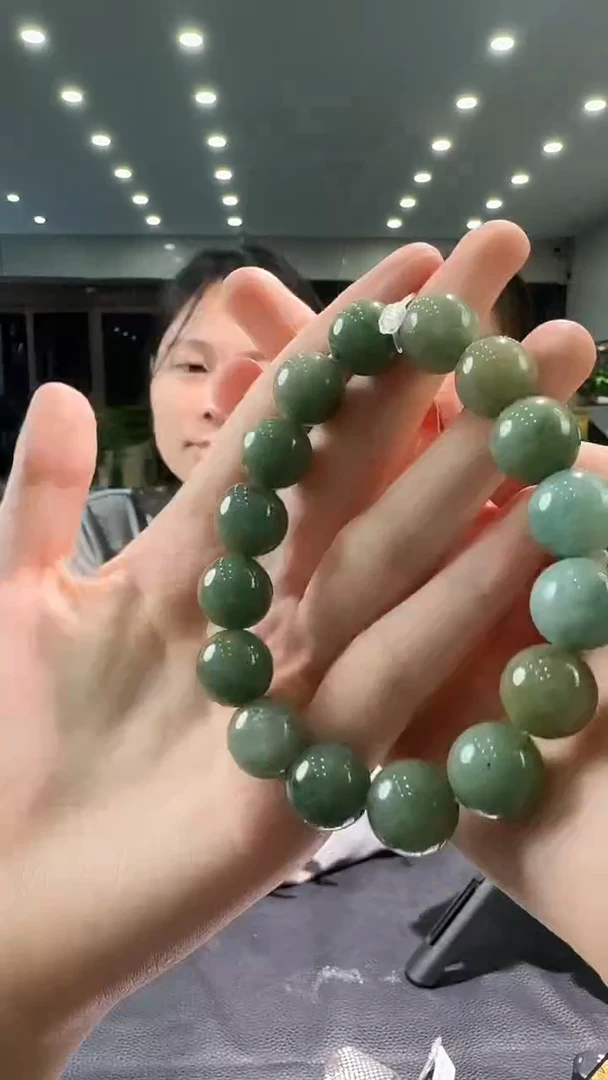 颈饰未镶嵌翡翠工厂清货不退不换