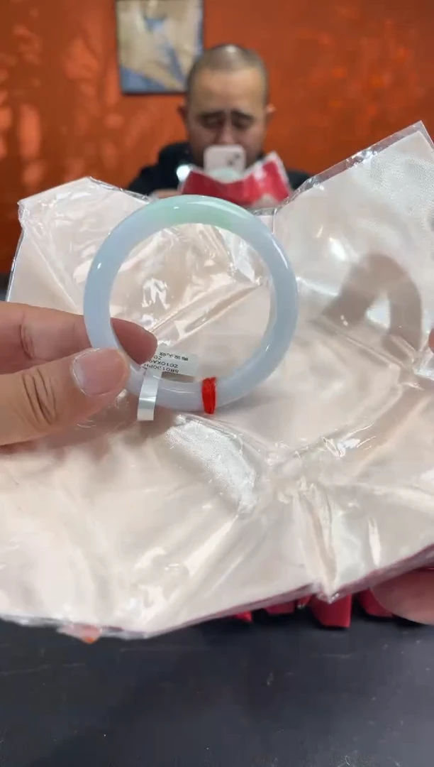未镶嵌手镯翡翠6  53