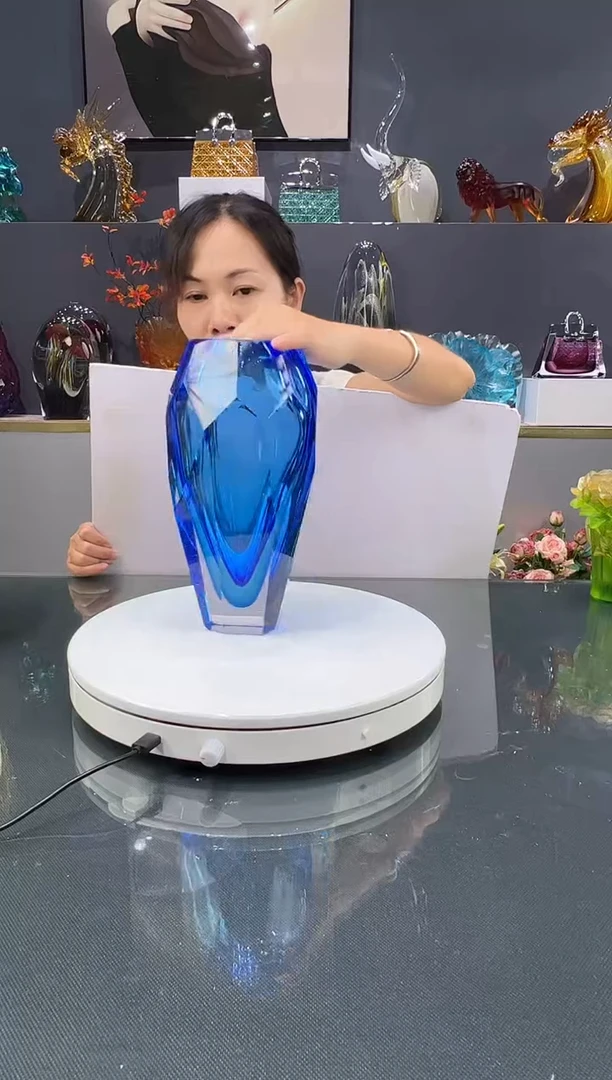 琉璃水晶琉璃花瓶1个