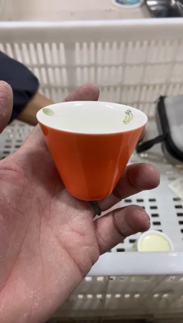 杯子瓷无运费险有瑕疵的摄影的产品有使用过的痕迹有点脏介意勿拍