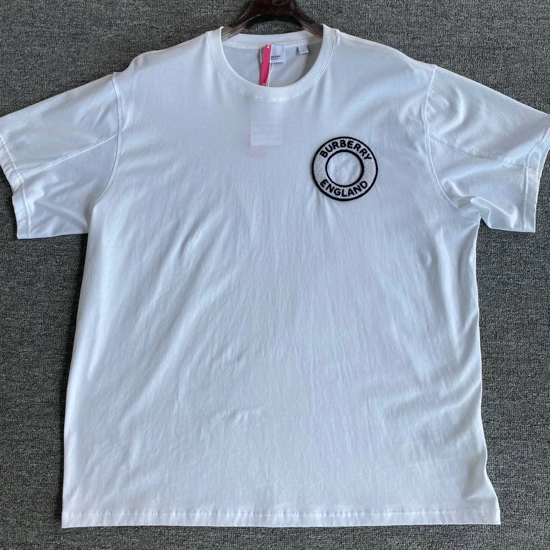 95新 BURBERRY/博柏利 字母Logo徽标装饰圆领短袖T恤 M码 B10032