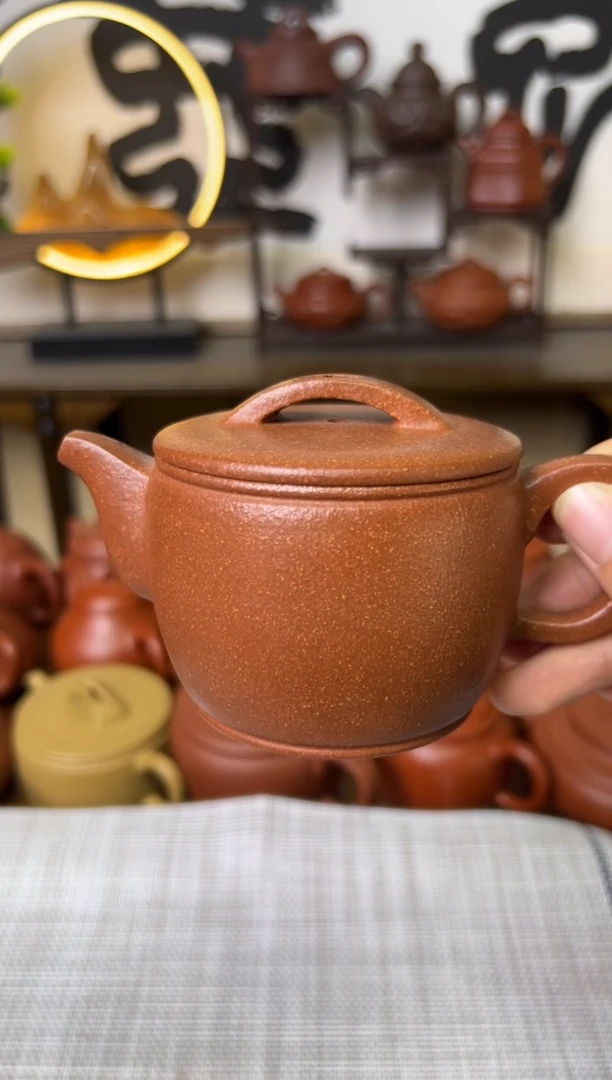 茶壶段泥独壶黄降坡汉瓦壶150CC
