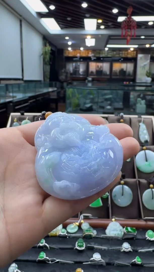 颈饰未镶嵌翡翠莎*财爷爷