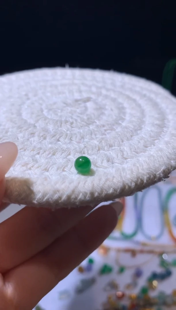 定制翡翠未镶嵌5.1珠子1200+120