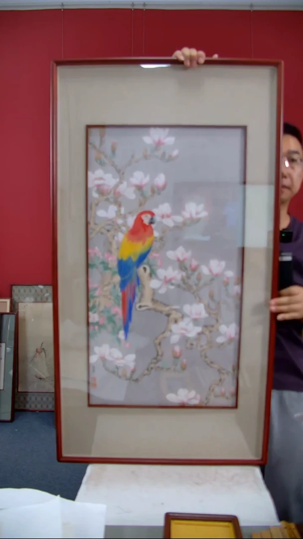 国画杨冠群《玉堂鹦鹉》装裱115*62