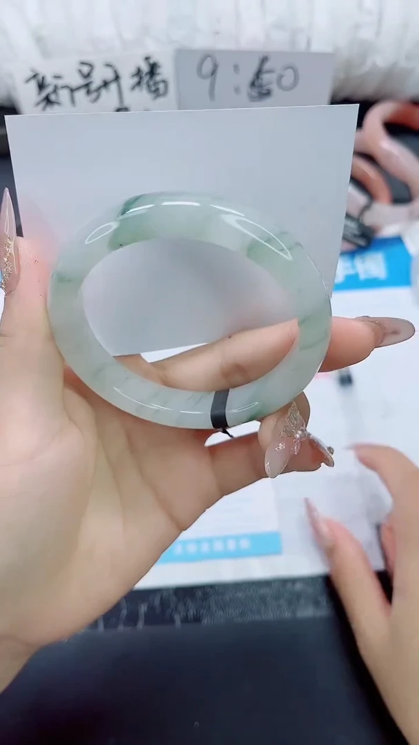 石英质玉手镯未镶嵌088-61.5