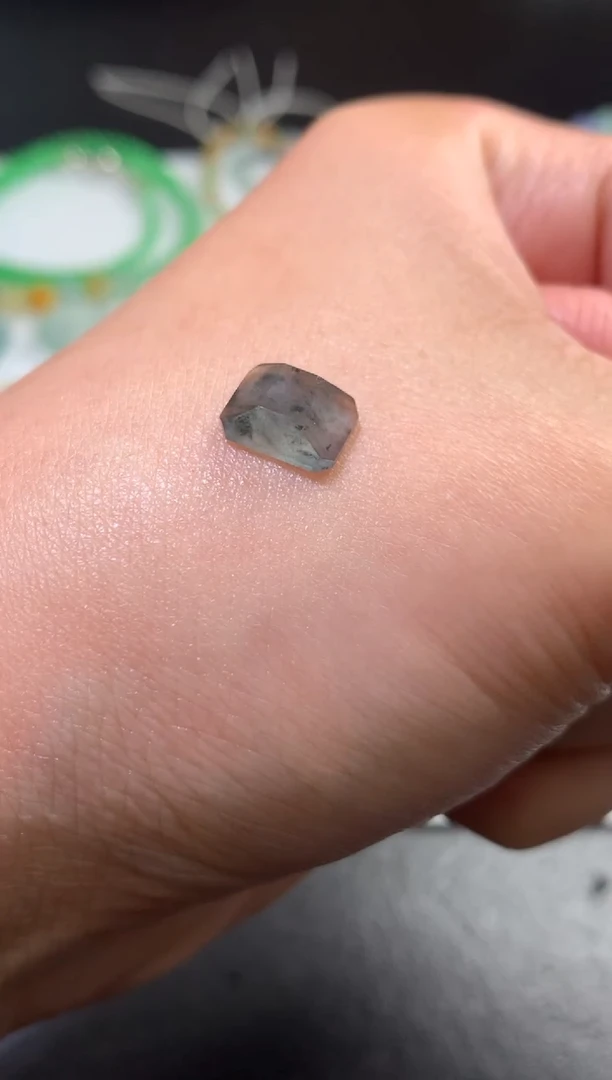 未镶嵌定制翡翠毛货 9.2-6.8-3.8