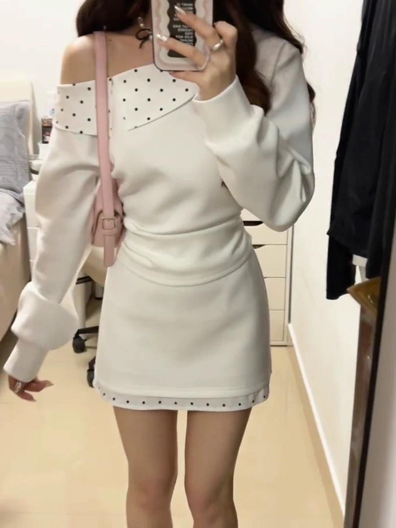 2025早秋新款韩系穿搭设计感斜肩长袖波点t恤上衣高腰a字半身裙子