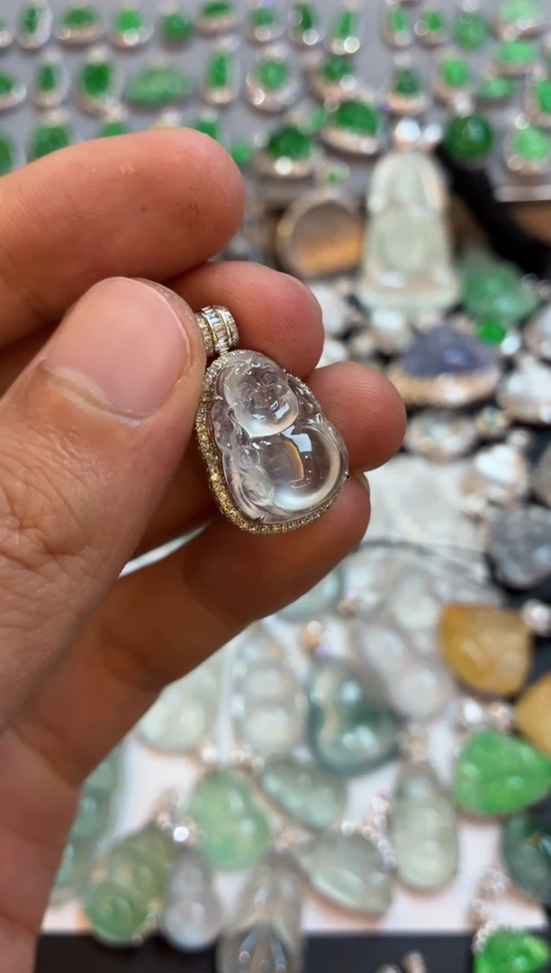 吊坠(不含链)18K金镶嵌翡翠佛公