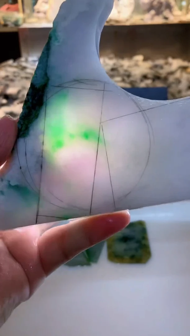 翡翠挂件未镶嵌0韩0翡翠珠宝133