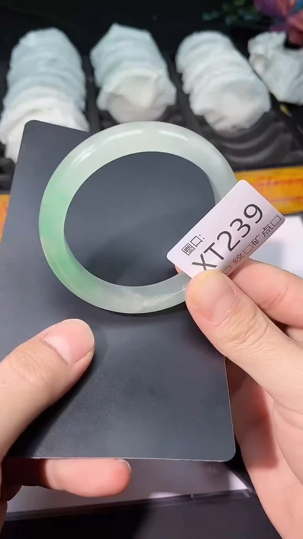 瑞丽云景友珠宝臻选阁zol翠宝239