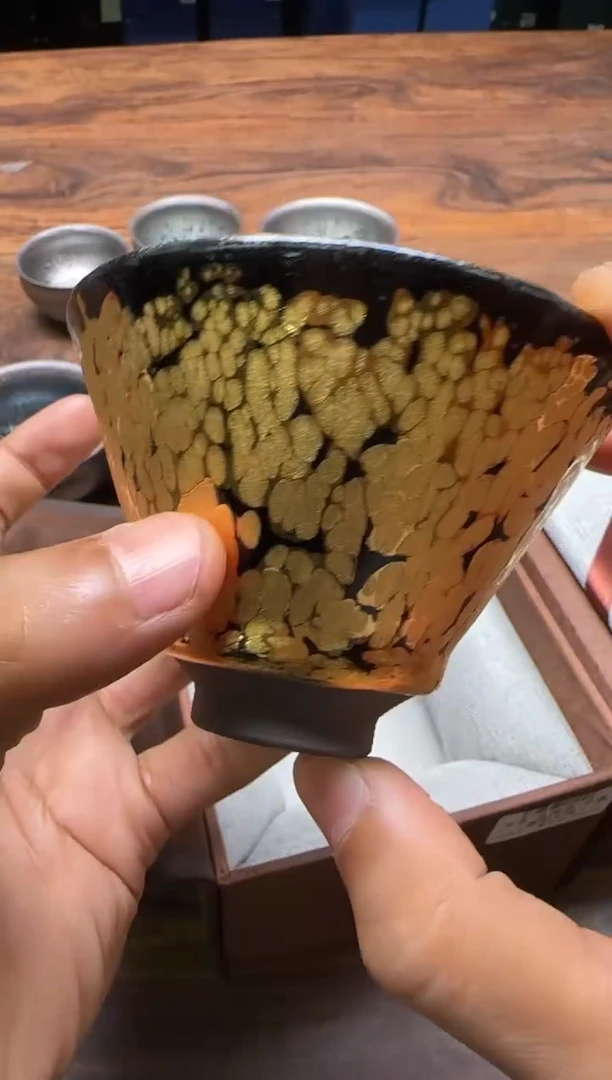 一**会李英 金油滴 单盏（器型不挑）