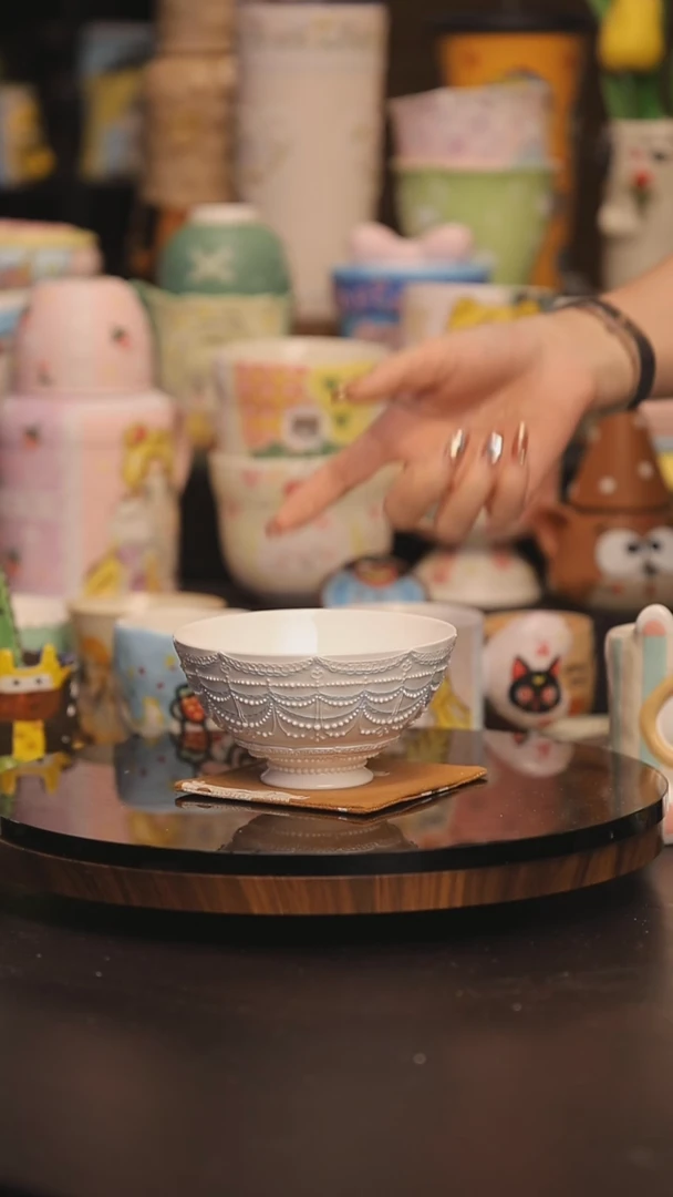 景德镇釉下彩绘设计师款式陶瓷