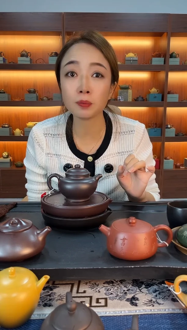 茶壶紫砂光器大亨掇只 紫茄泥