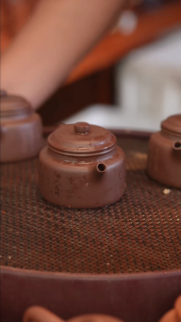 茶壶紫砂老**…原矿手工制作雕刻随机