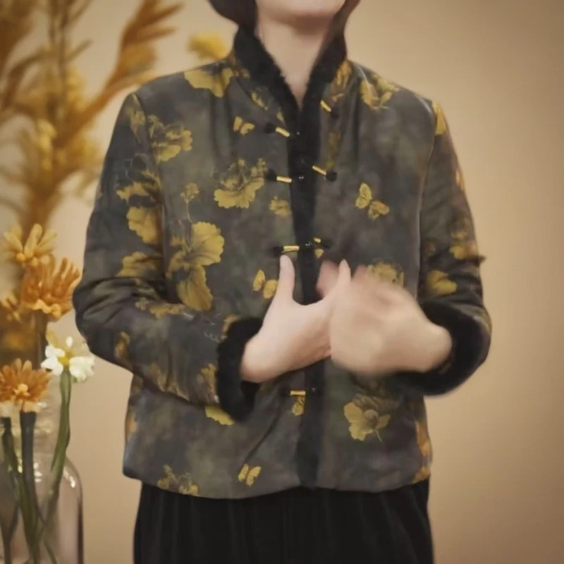 杭州重磅花萝缎毛边金蝶花中式秋冬长袖棉袄外套2025新品原创正版