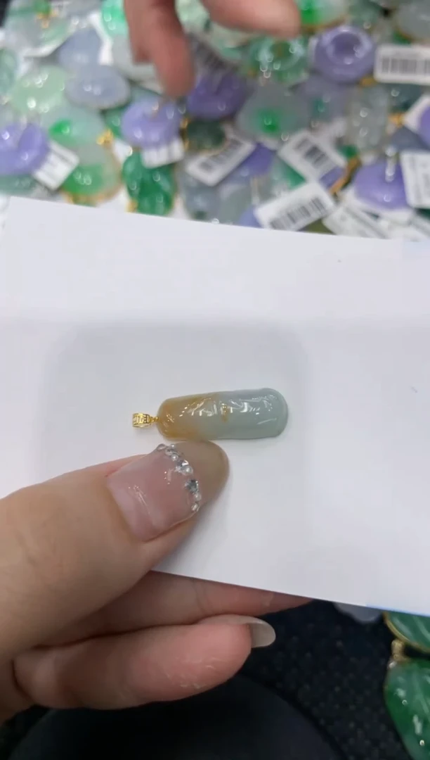 【闪购商品】翡翠颈饰18K金镶嵌222222222