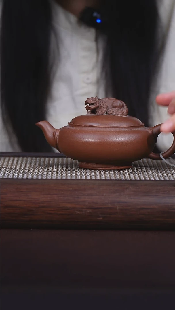 茶壶紫砂关注主播即可参与竞拍