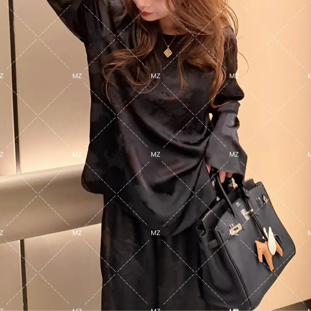 【格子家】轻奢重工圆领气质显瘦上衣B644