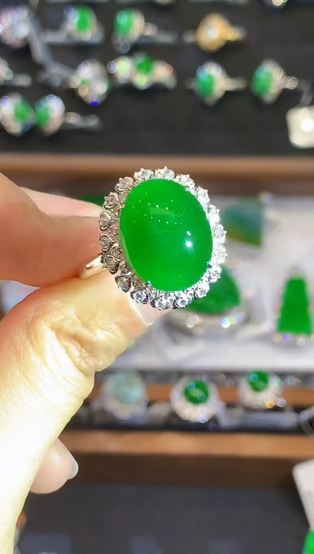 翡翠戒指18K金镶嵌SY多样性发其一