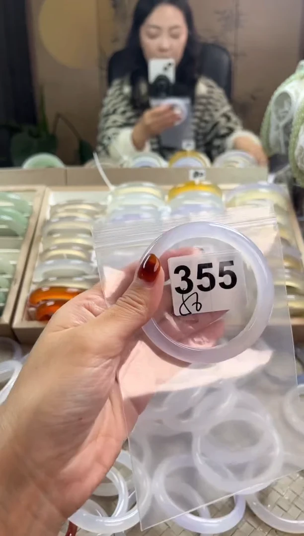 手镯玛瑙/玉髓未镶嵌355