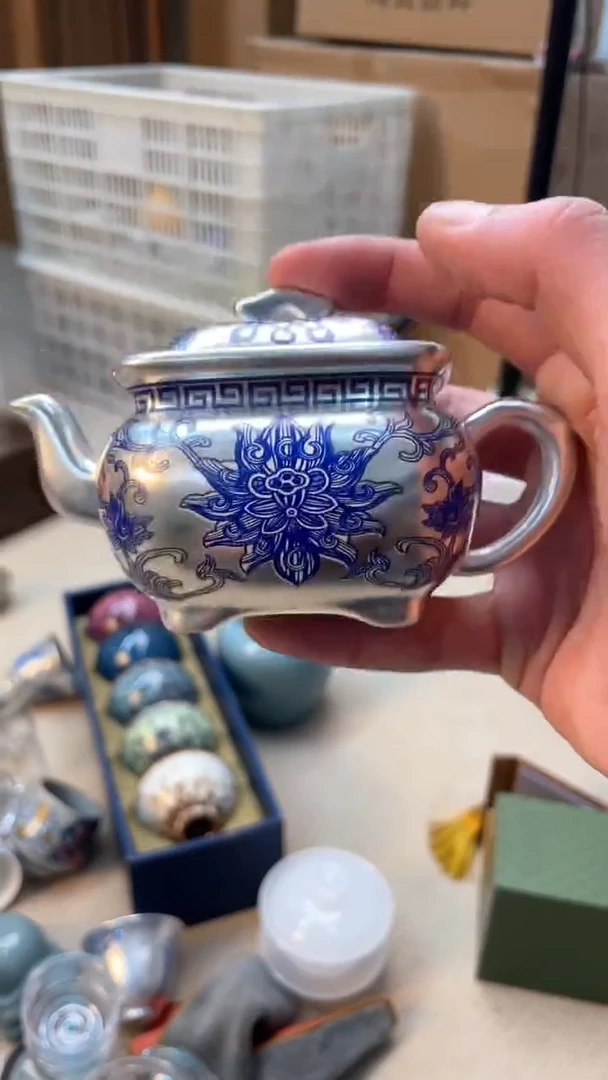 【闪购商品】瓷片@@@@@@@@@@@青花缠丝莲四方壶