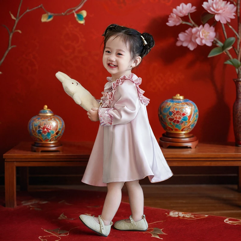 一周岁女宝宝生日宴抓周服2025新款秋冬粉色小女孩中式旗袍公主裙