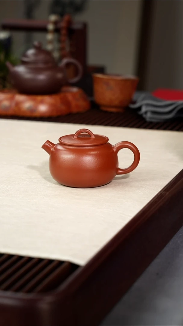 茶壶紫砂圆瓦-朱泥-120CC