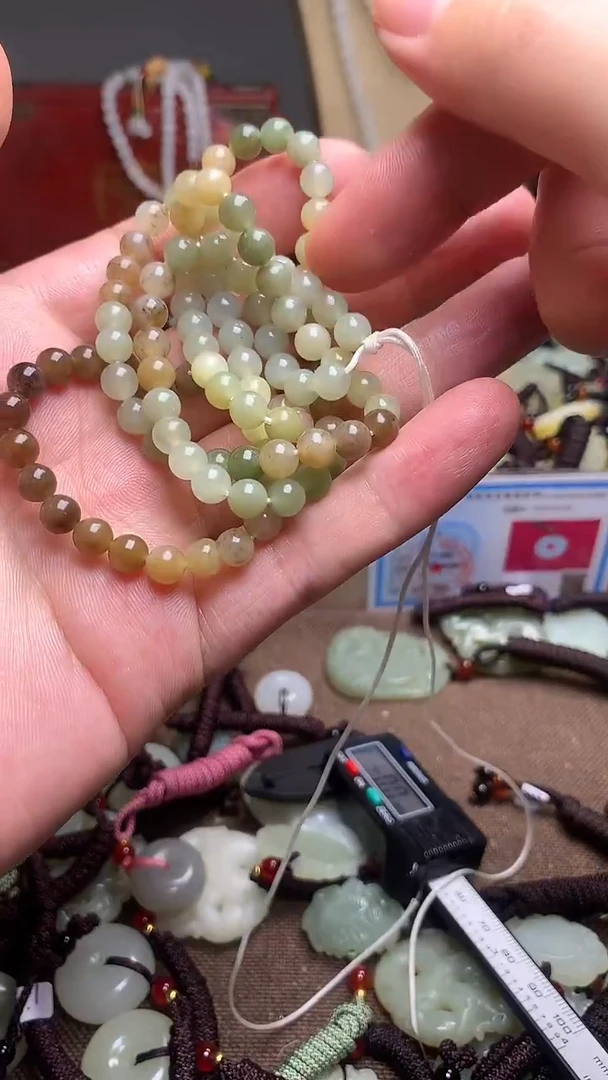 颈饰未镶嵌和田玉新疆料青海料清水和田玉吊坠