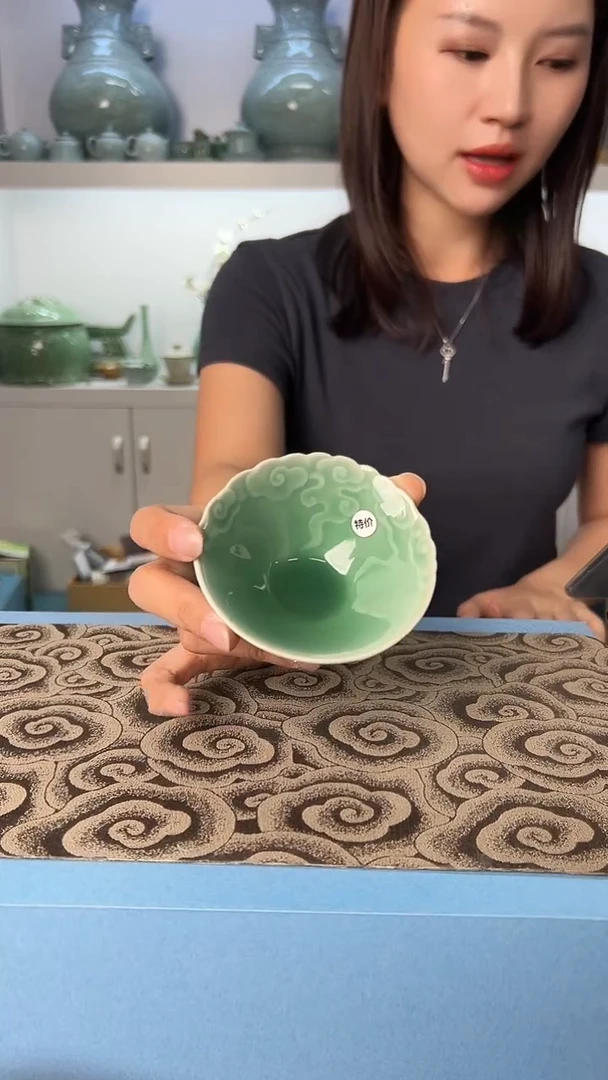 龙泉云间青瓷小米茶器