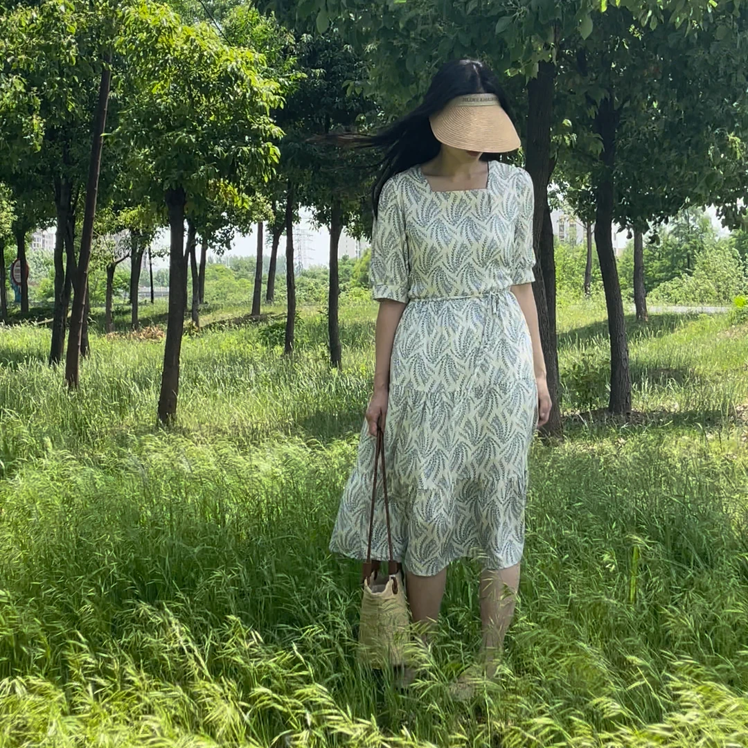 6611#棉绸方领法式减龄显瘦连衣裙