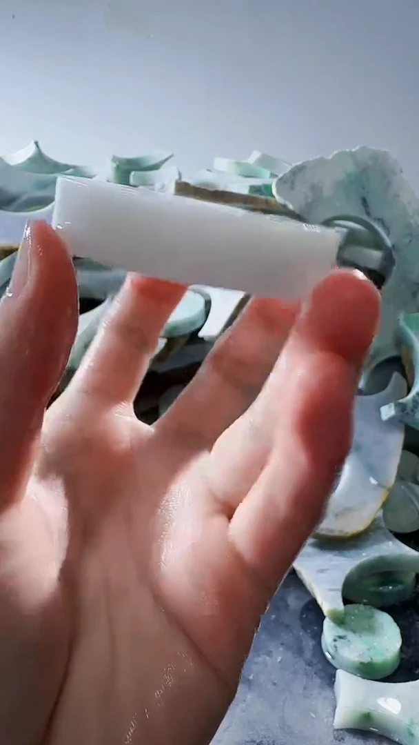 裸石翡翠缅甸翡翠A货文2564