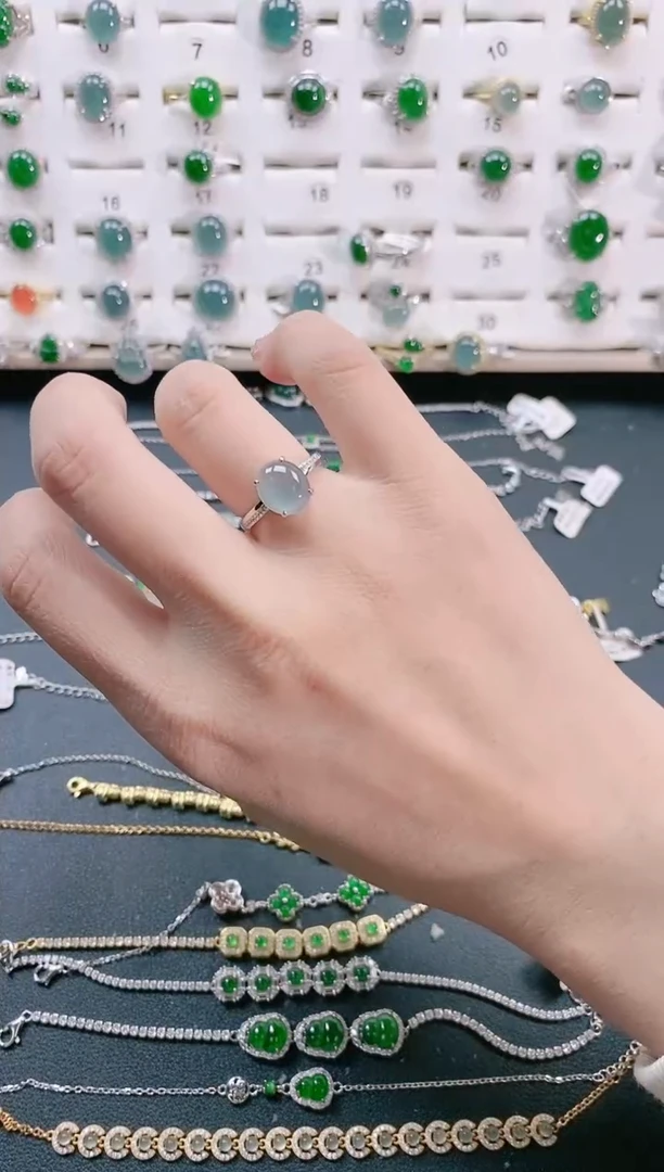 【闪购商品】翡翠戒指银S925镶嵌天然翡翠