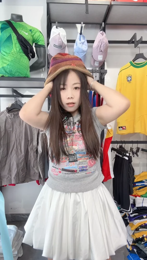 1143编码 耐克卫衣服饰过款为准 尺码